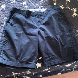 Cotton, knee length shorts